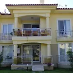 Sunset Club Aqua Lettings Aparthotel