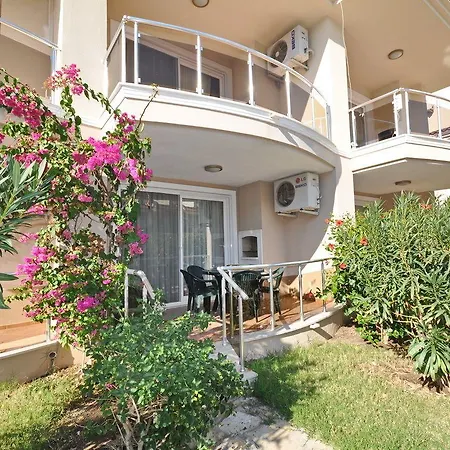 Sunset Club Aqua Lettings 3* フェティエ