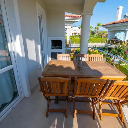 Sunset Club Aqua Lettings Aparthotel Fethiye
