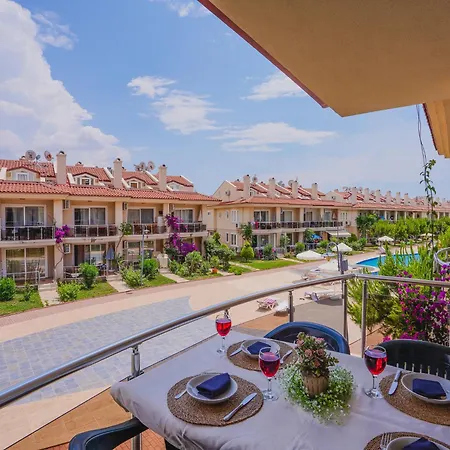 Sunset Club Aqua Lettings 3*
