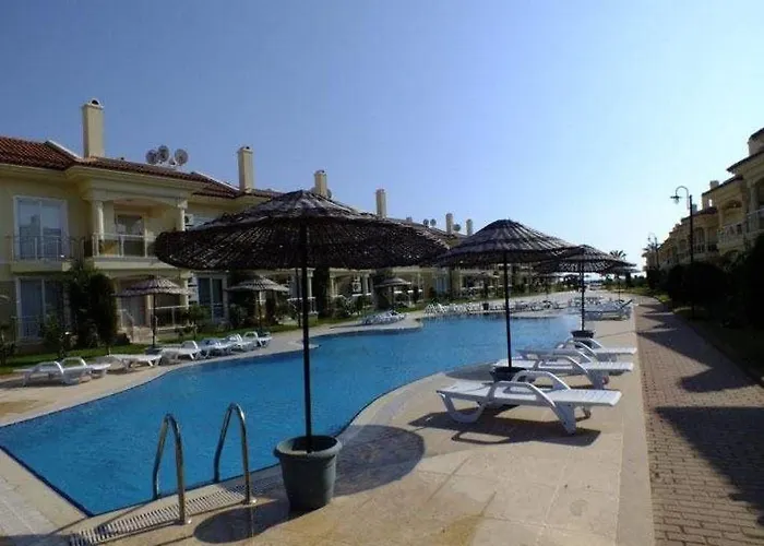 Sunset Club Aqua Lettings Apartahotel 3*