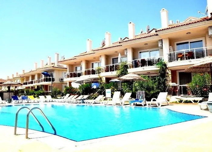Sunset Club Aqua Lettings Apartahotel