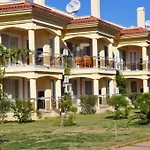 Sunset Club Aqua Lettings Apart Otel Fethiye