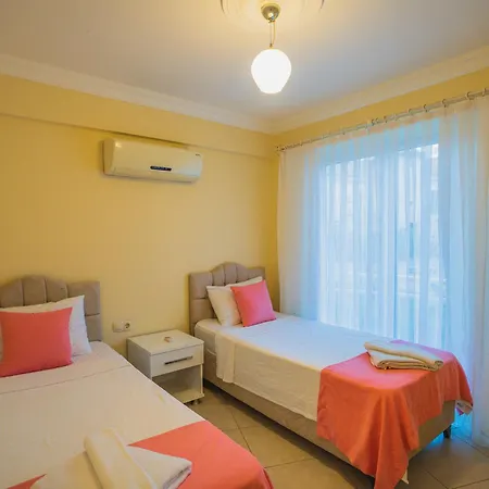 Sunset Club Aqua Lettings 3* פאטהיה