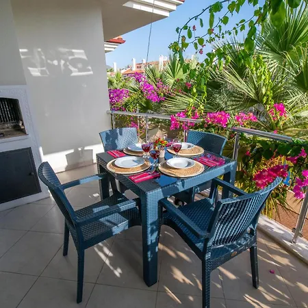 Sunset Club Aqua Lettings 3* פאטהיה