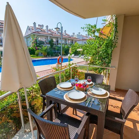 Sunset Club Aqua Lettings 3* פאטהיה