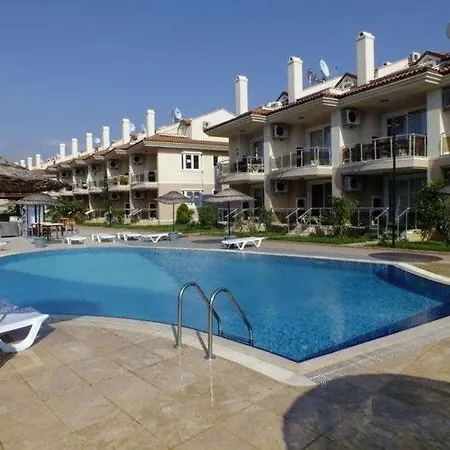 Sunset Club Aqua Lettings Ξενοδοχείο με διαμερίσματα 3*