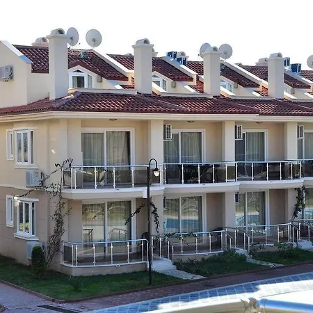 Sunset Club Aqua Lettings Φετιγιέ