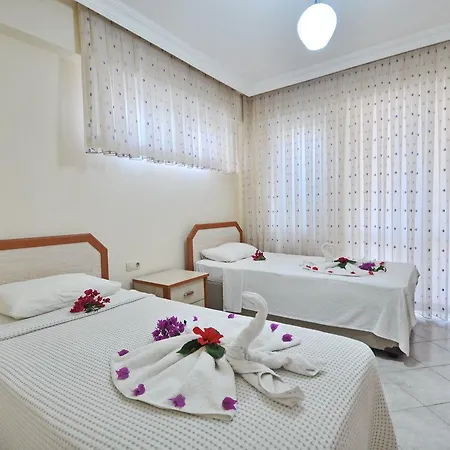 Sunset Club Aqua Lettings 3* Fethiye