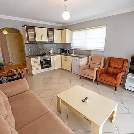 מלון דירות Sunset Club Aqua Lettings