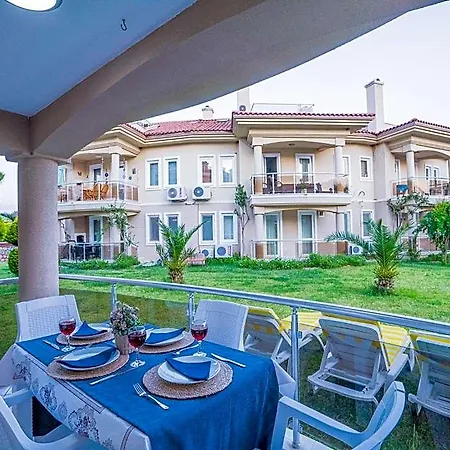 Aparthotel Sunset Club Aqua Lettings