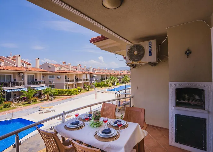 Lägenhetshotell Sunset Club Aqua Lettings Fethiye