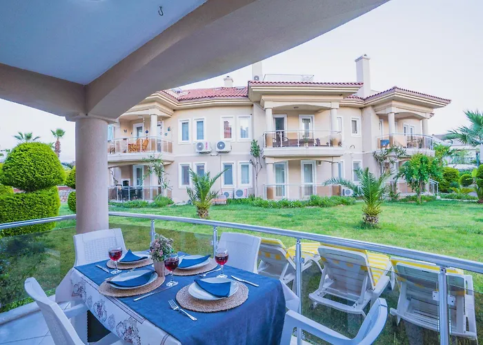 Aparthotel Sunset Club Aqua Lettings