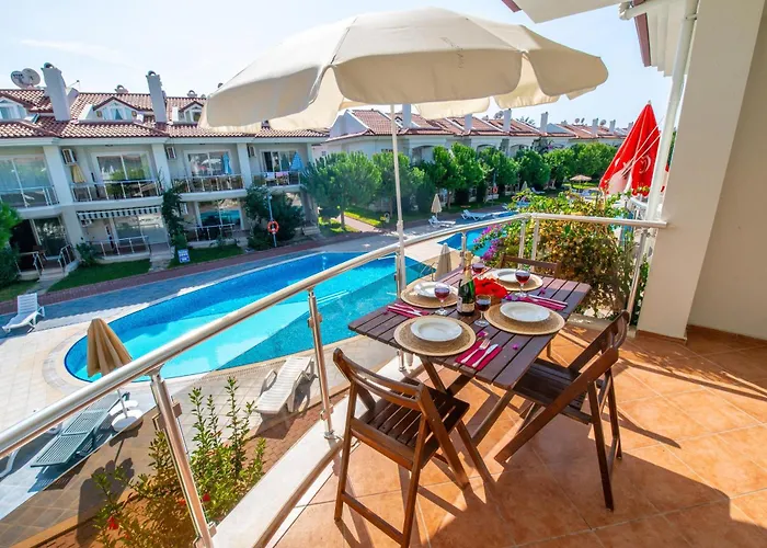 Sunset Club Aqua Lettings 3* Fethiye