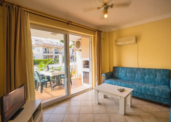 Aparthotel Sunset Club Aqua Lettings 3*