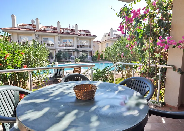 Sunset Club Aqua Lettings Aparthotel Fethiye
