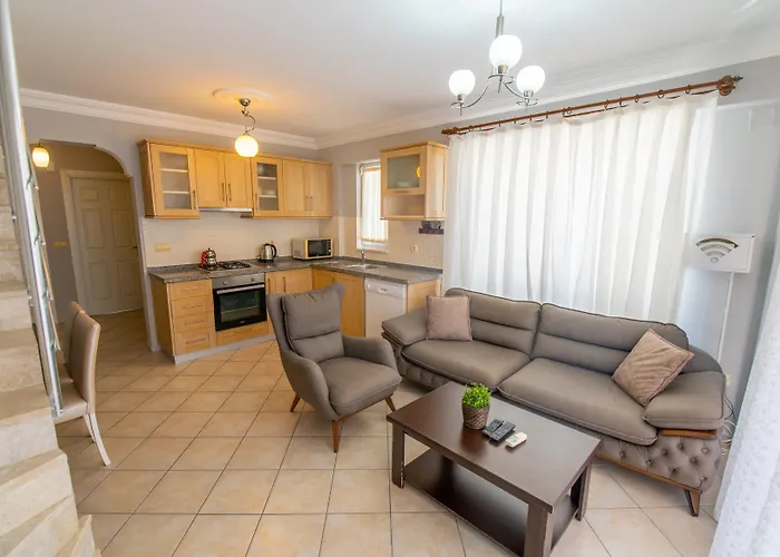 Aparthotel Sunset Club Aqua Lettings 3*