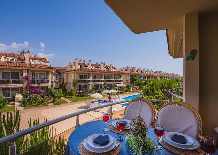 Sunset Club Aqua Lettings Apart Otel